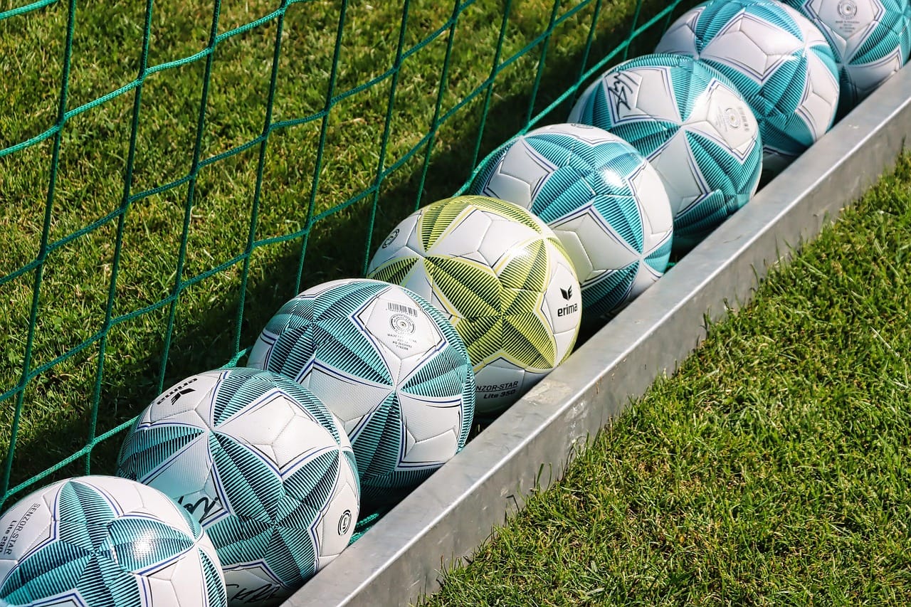 A young player's first training session at a new club. The first week decides a lot.