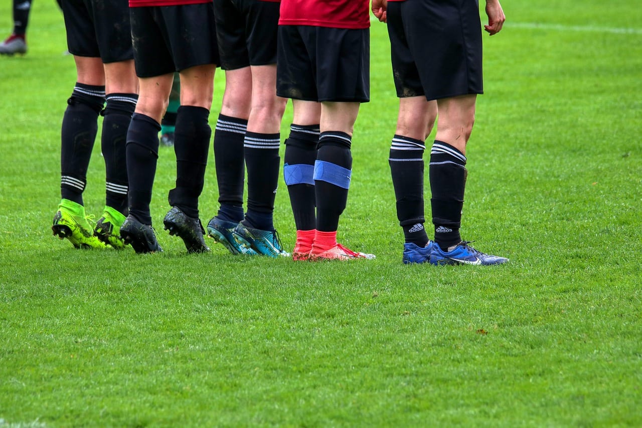 A free kick 25 yards out: one of the best chances a team gets in a game.