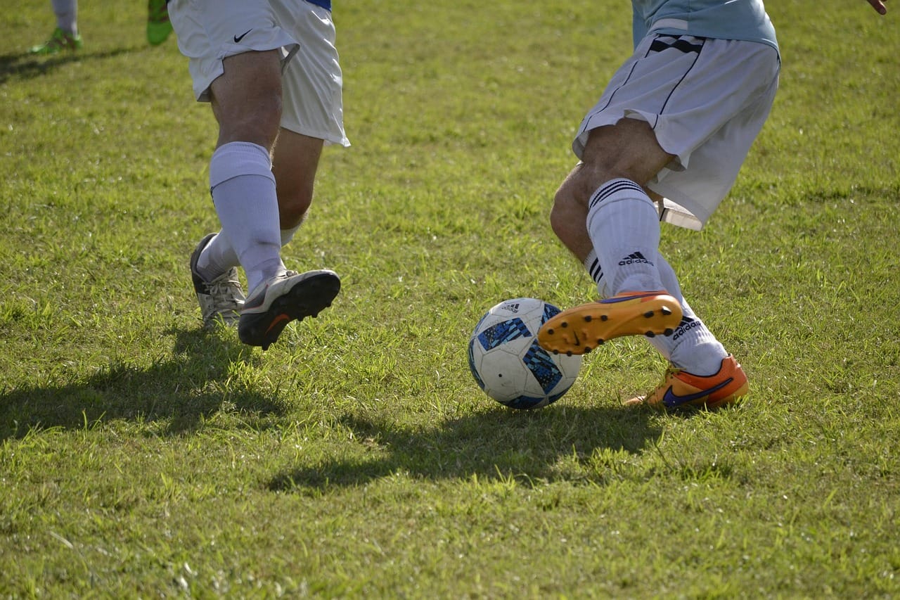 Wanderers 1-4 Elmwood: four goals in twenty minutes
